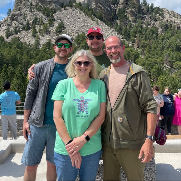 Meet your Posher, Debra - Picture 1 of 1